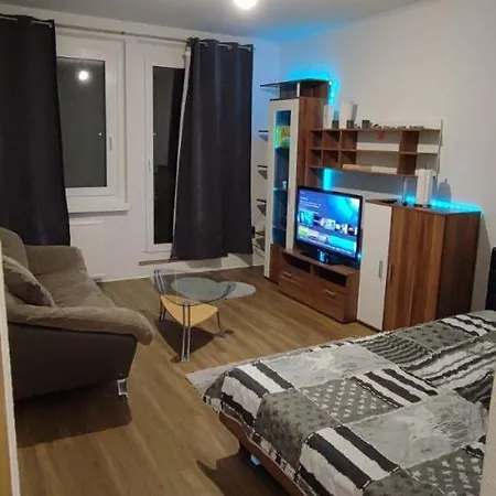 Cozy Private In Dresden